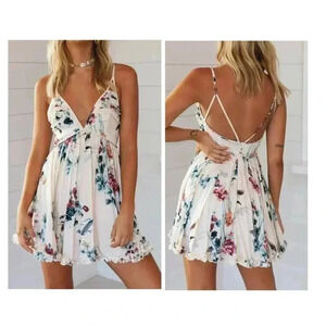 🆕Floral Spaghetti Straps Mini Dress L🆕